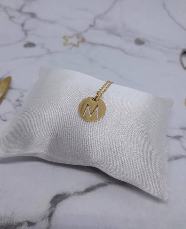 Collier Alpha