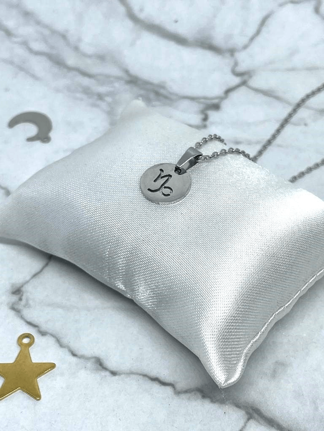 Collier Astro