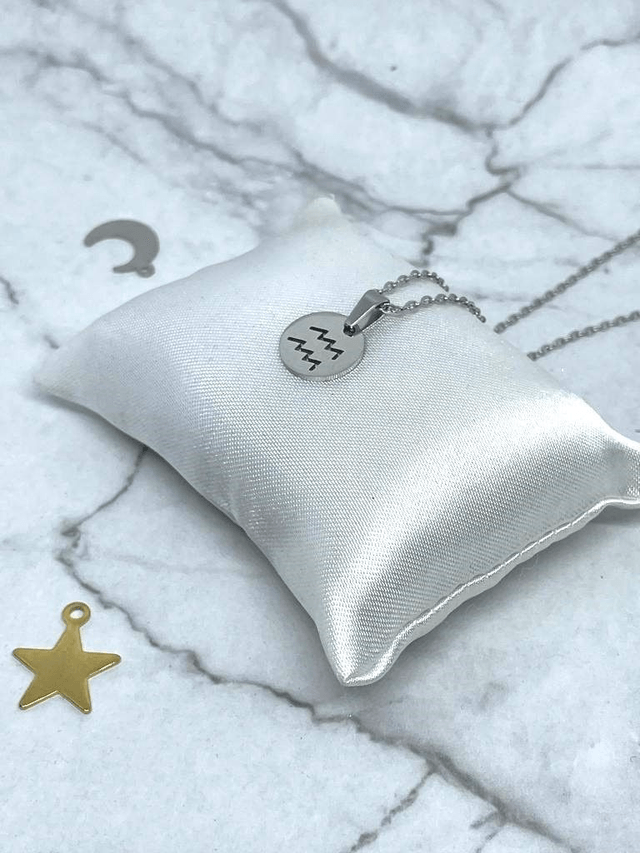 Collier Astro
