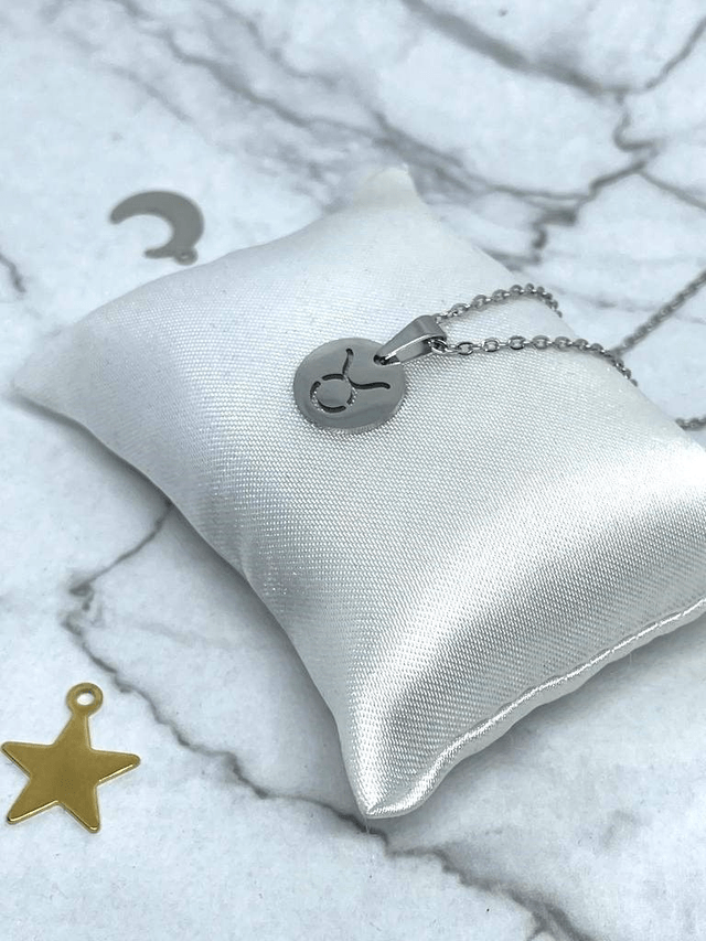 Collier Astro