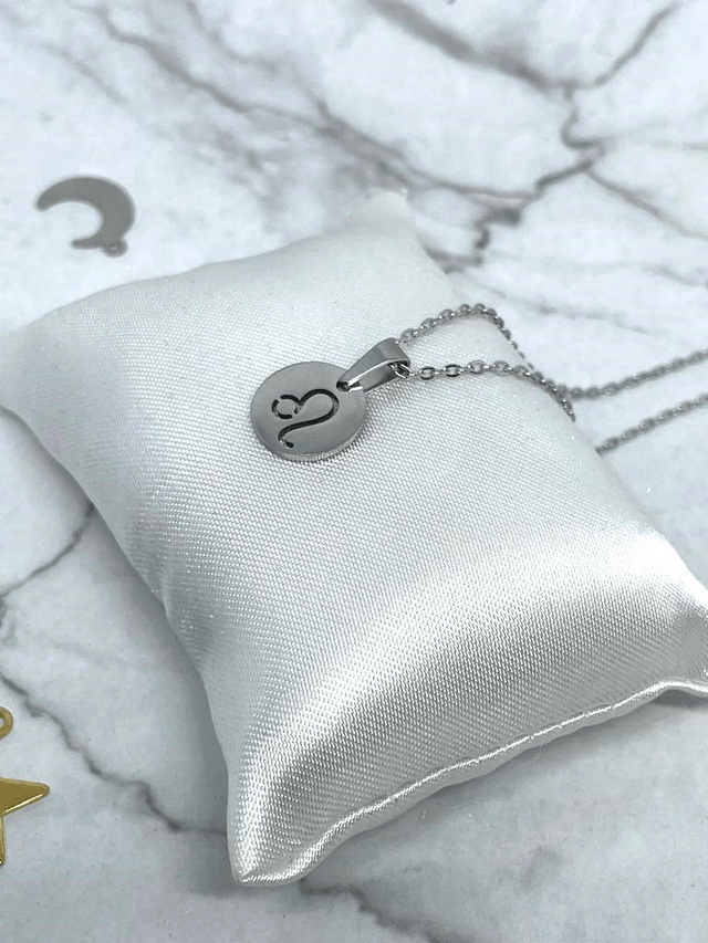 Collier Astro